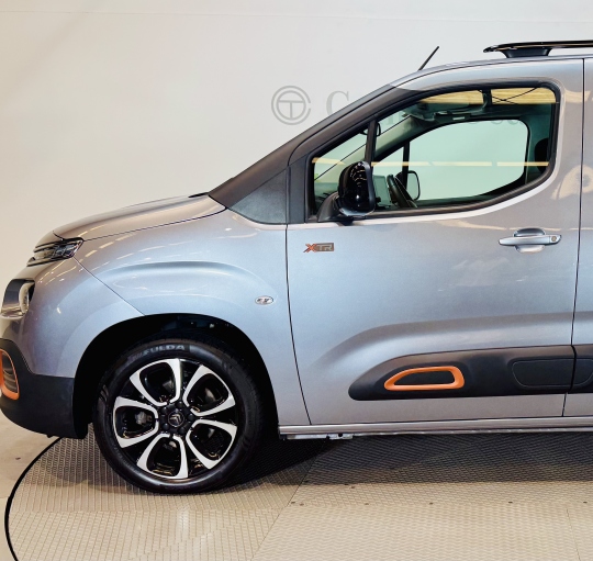CITROEN BERLINGO XTR TALLA M BLUEHDI 100 SHINE