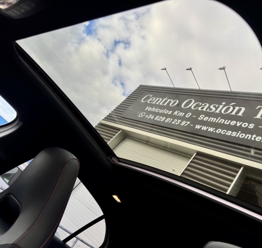 MERCEDES A180 AMG LINE 7G-DCT