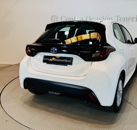 TOYOTA YARIS BUSSINES PLUS 120 HYBRID 116CV