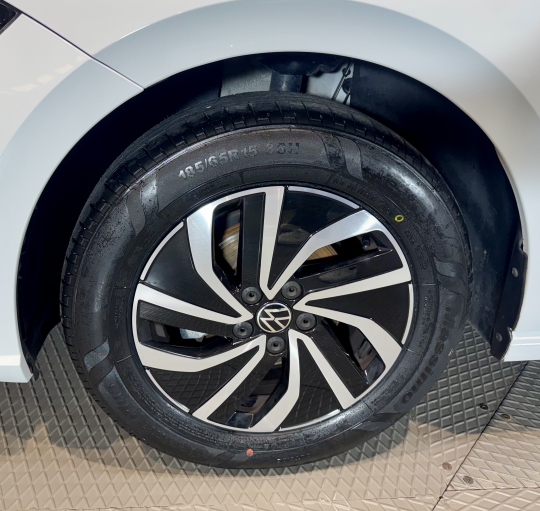 VOLKSWAGEN POLO 1.0 TSI CONNECT 95CV,