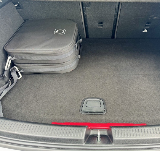 MERCEDES A250e AMG LINE 8G-DCT