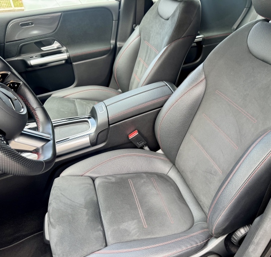 MERCEDES B200d AMG LINE 8G-DCT,