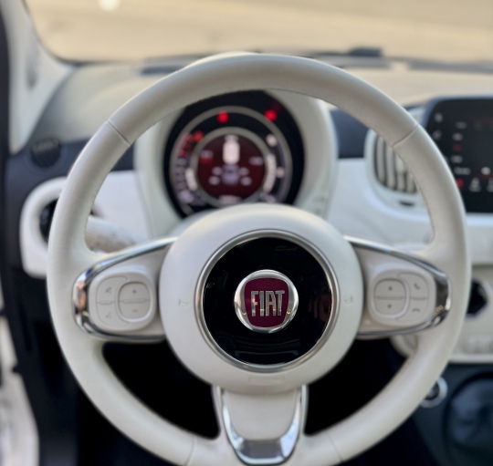 FIAT 500 DOLCEVITA 1.0 HYBRID 70CV