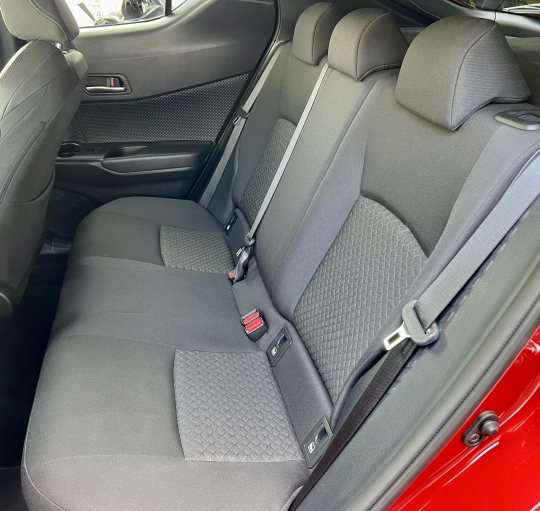 TOYOTA C-HR 1.8 125H Advance