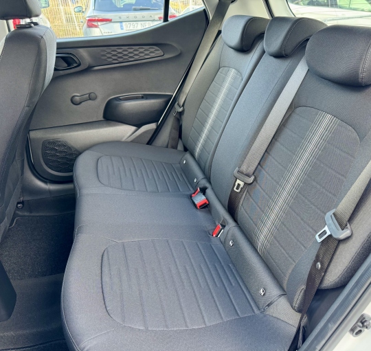 HYUNDAI i10 ESSENCE 1.0 MPI 67cv