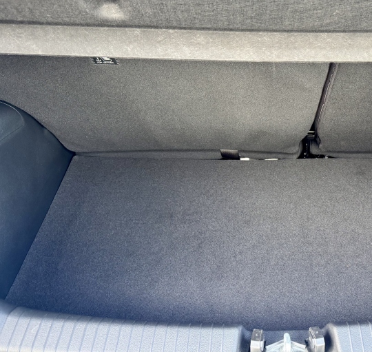 HYUNDAI i10 ESSENCE 1.0 MPI 67cv