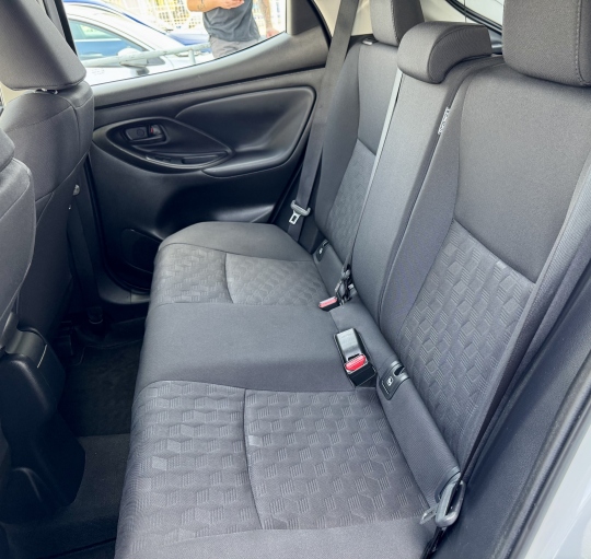 TOYOTA YARIS HI-MOVE 120 HYBRID 116CV