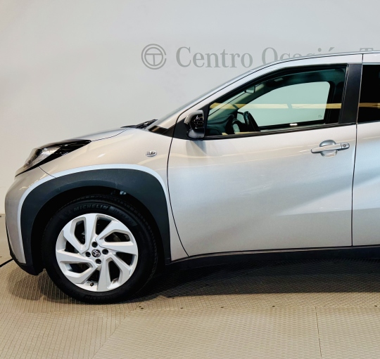 TOYOTA AYGO X PLAY 70