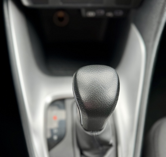 TOYOTA YARIS HI-MOVE 120 HYBRID 116CV