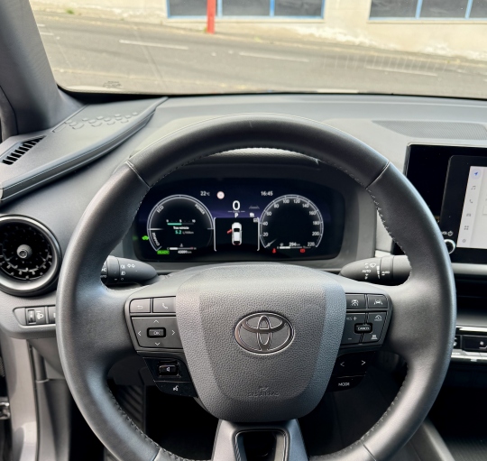 TOYOTA C-HR 1.8 140H AIRE + PACK BSM