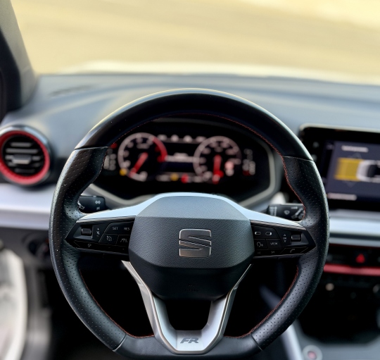 SEAT ARONA FR TSI 115CV,