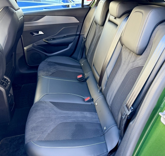 PEUGEOT 308 GT 1.2T 130CV EAT8