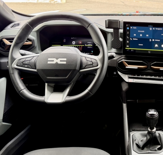 DACIA DUSTER EXTRME TCE 130 MILD HYBRID 4X2