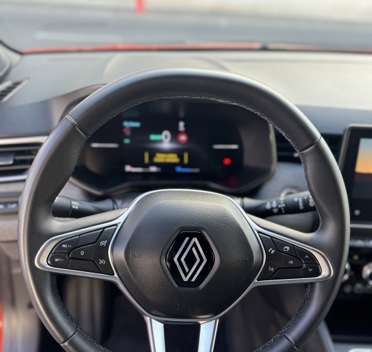 RENAULT CLIO ZEN E-TECH HIBRIDO 140CV