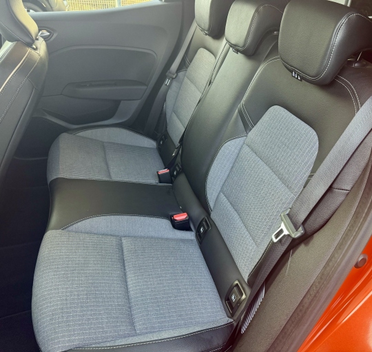 RENAULT CLIO ZEN E-TECH HIBRIDO 140CV