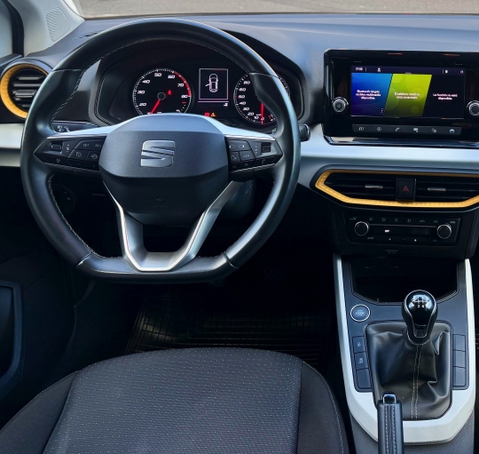 SEAT ARONA STYLE PLUS TSI 110CV
