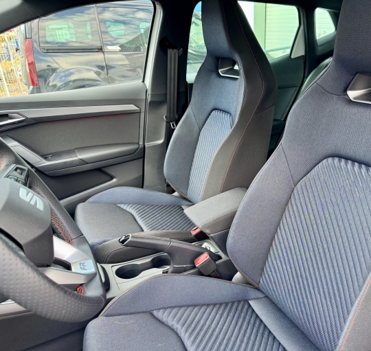 SEAT IBIZA FR E.L.40 ANIVERSARIO TSI 115 cv,
