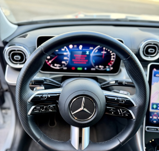 MERCEDES C300e AMG LINE EQ HYBRID