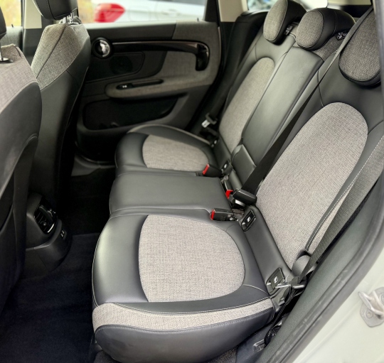 MINI COOPER COUNTRYMAN Aut