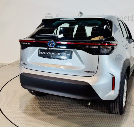 TOYOTA YARIS CROSS HYBRID 120H