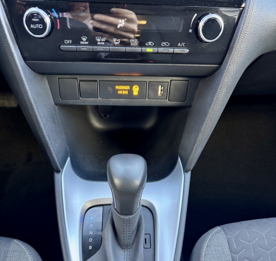 TOYOTA YARIS CROSS HYBRID 120H